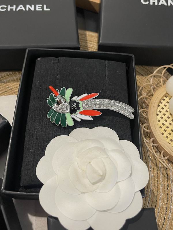 Chanel Brooch 07yxs11
